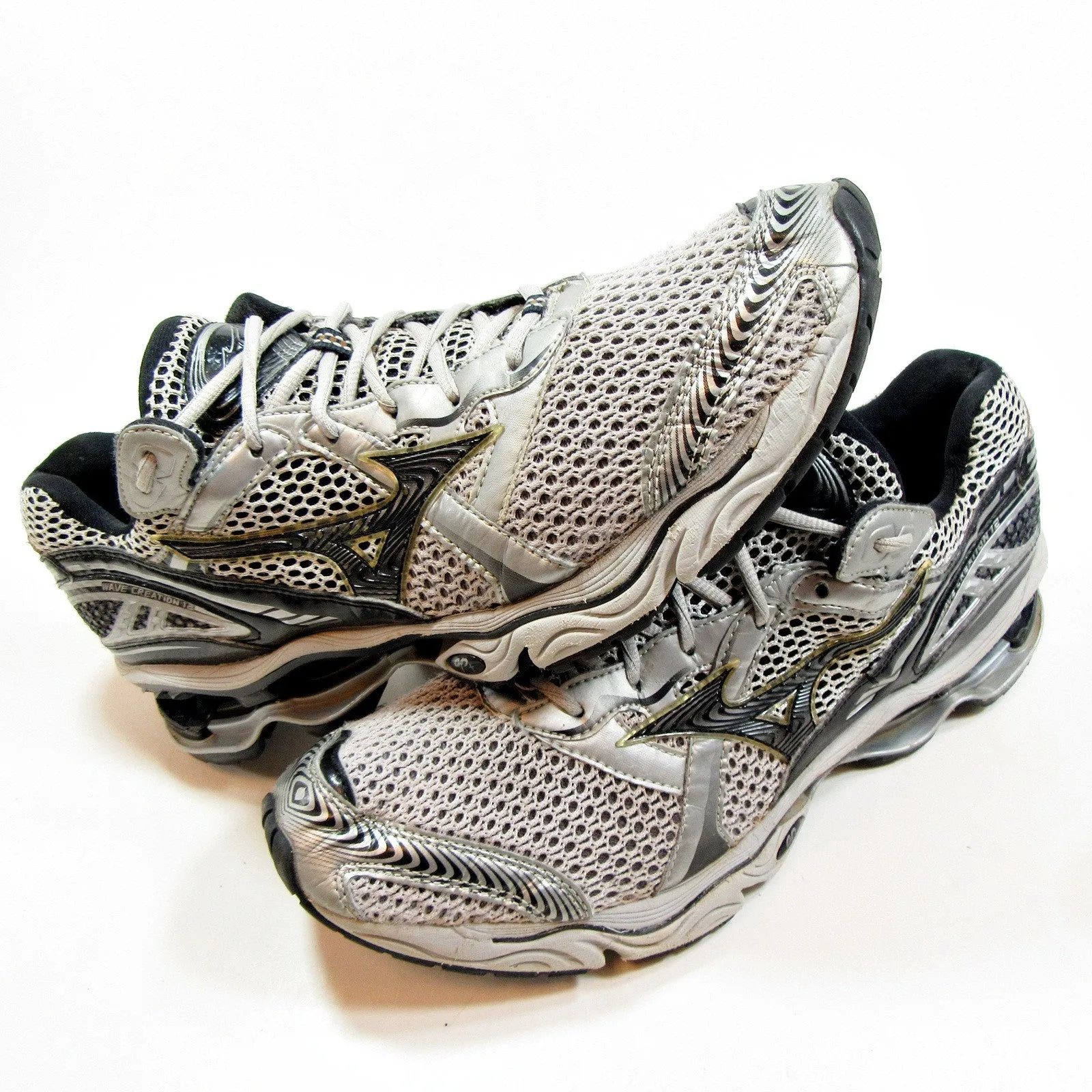 MIZUNO - Wave Creation 12